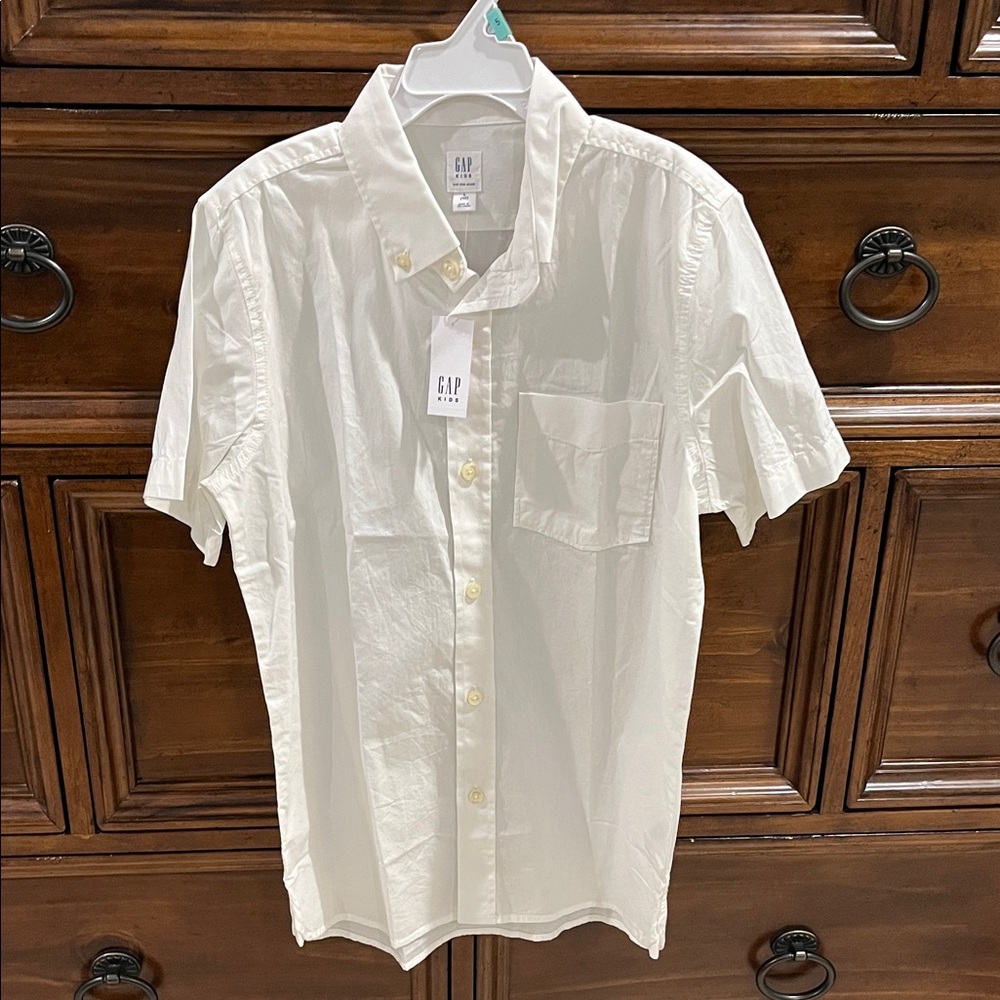 GAP Kids White Short Sleeve Button Down Shirt